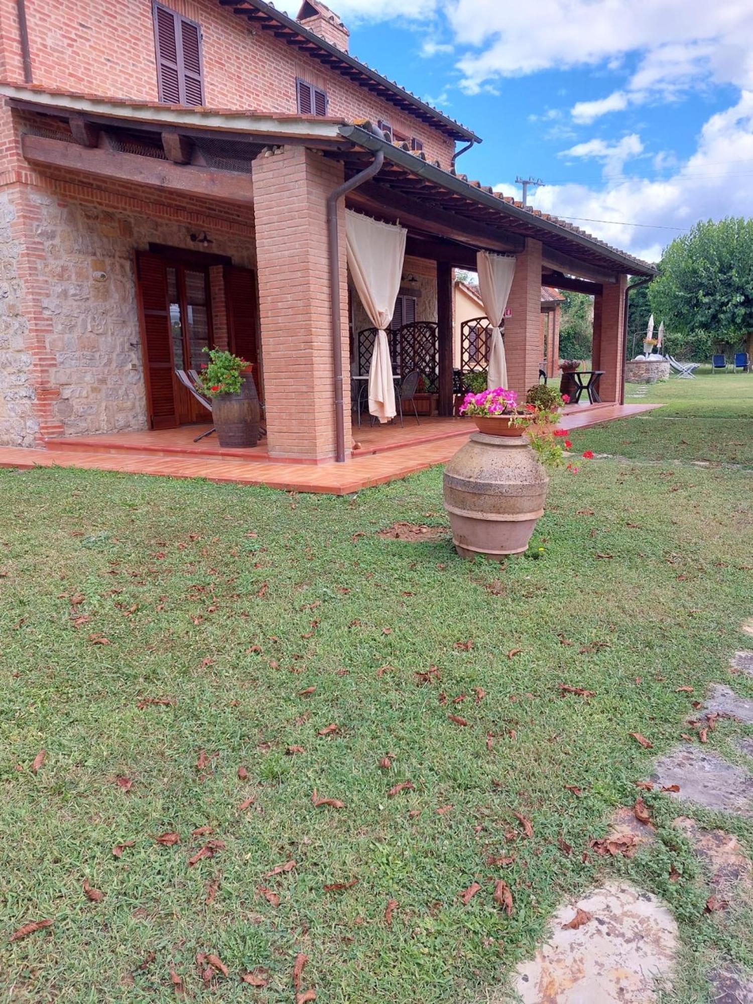 Agriturismo Podere Valdilucciole Citta della Pieve Exterior photo
